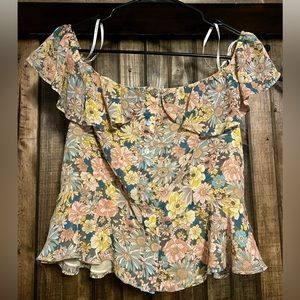 E. Ssue Blouse from Buckle NWT